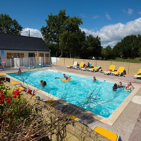 Camping De Brouel Ambon Εξωτερικό φωτογραφία